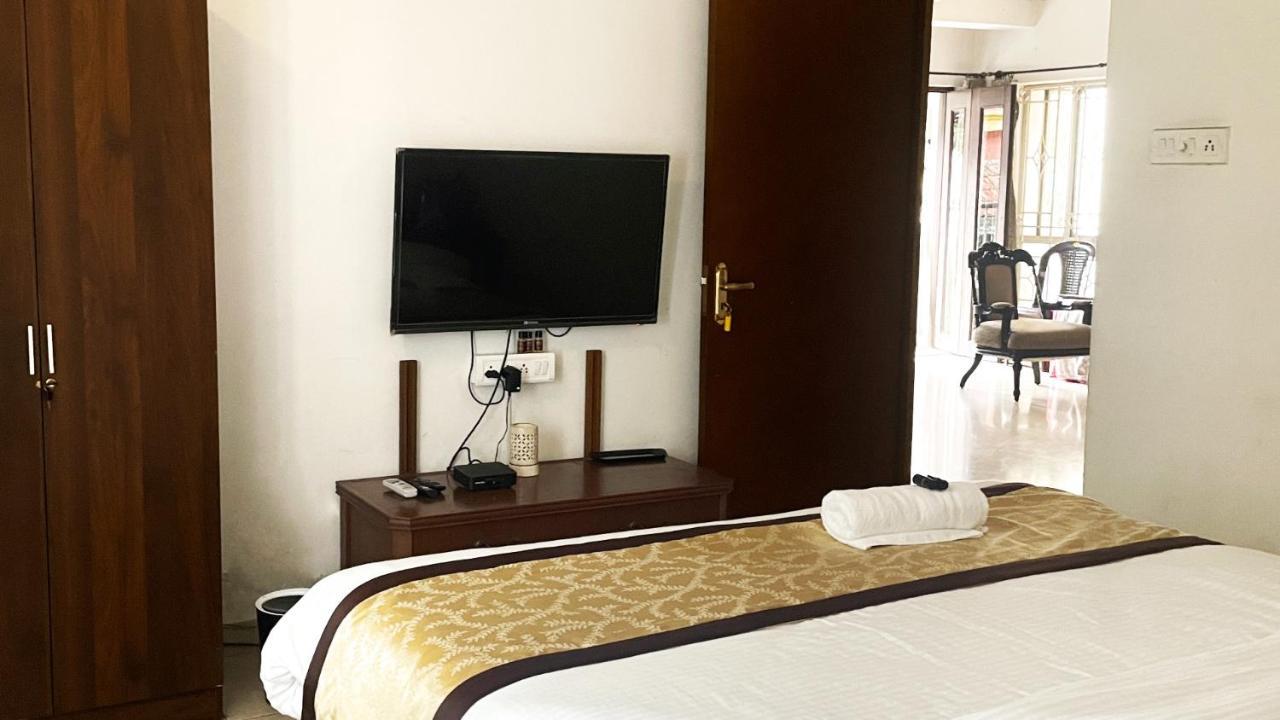 The Aster - Bedrooms & Kolkata